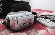 продам JVC GZ-MG21 20GBb HDD(куплена в США) +сумка